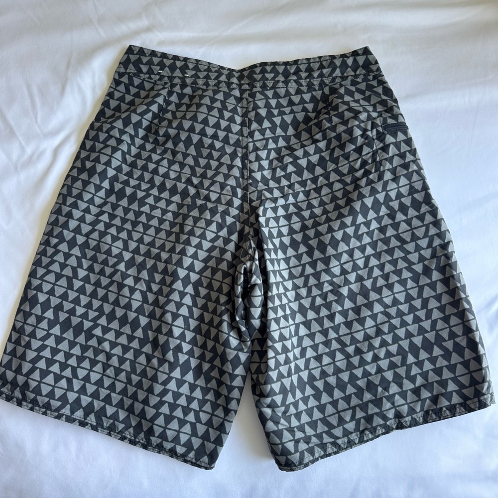 Patagonia Men’s Swim Trunks Size 29 - Picture 6 of 6
